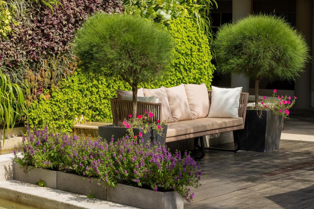 Hualien Farglory Hotel Yanliau Exterior photo A garden in the Netherlands